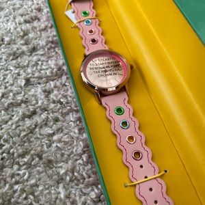 Crayola Scallop Strap Watch